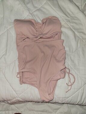Strapless One-Piece Swimsuit in Light Pink